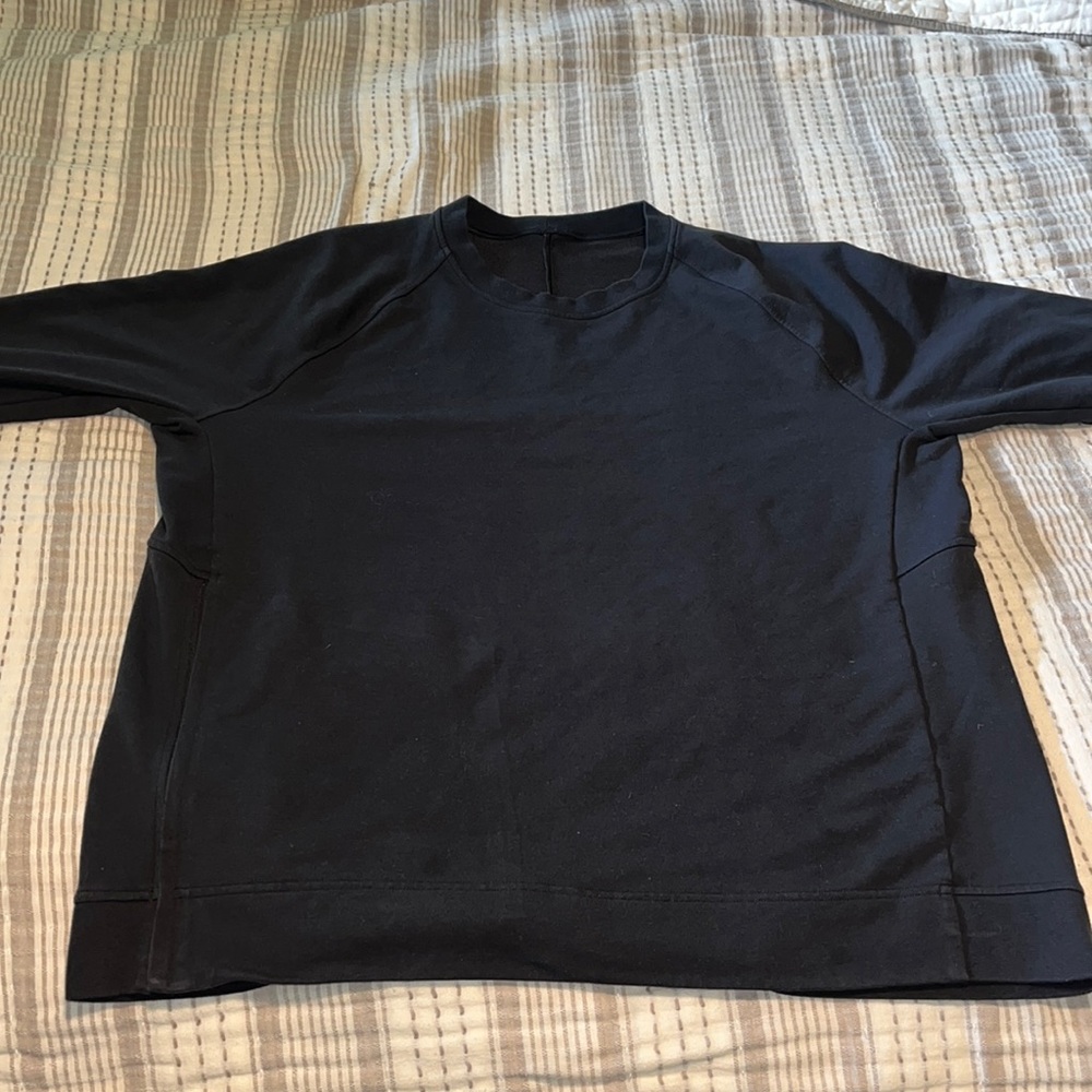 Lululemon Athletica Black Sweater/Noodie. XXL